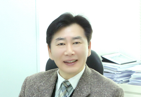김진우 경성대 입학관리처장