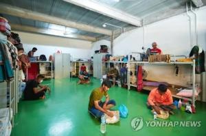 싱가포르, 코로나 환자 4명 중 3명은 기숙사 거주 이주노동자