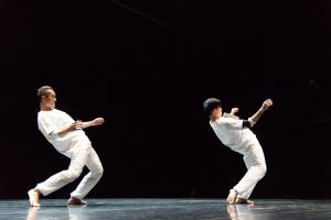 공주대 김경신 교수, 피로사회를 사는 우리 사회의 자화상을 춤과 명상으로 풀어내다