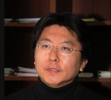 김일남 교수